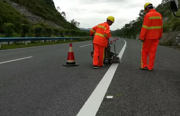 蘇州道路劃線公司施工水平要達到哪種標準？